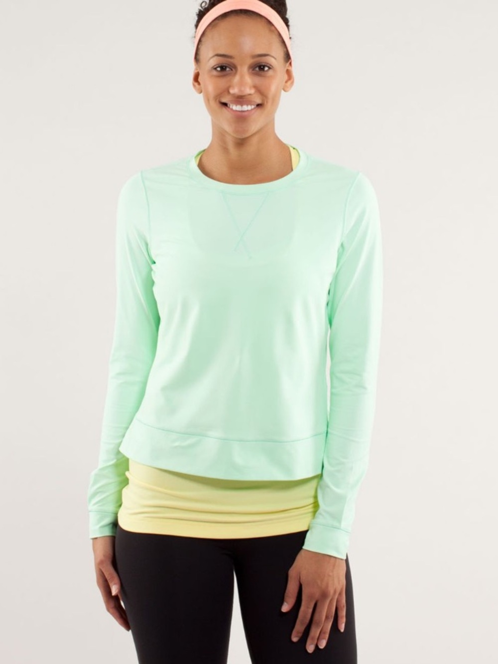Lululemon Warm Up Crew Fresh Teal Top, Sz 4 (P2P 17.5”)